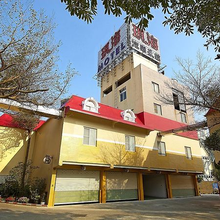 Qi Hai Motel Zhunan Esterno foto