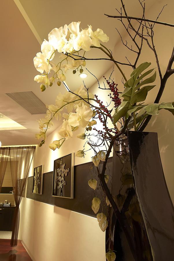 Qi Hai Motel Zhunan Esterno foto